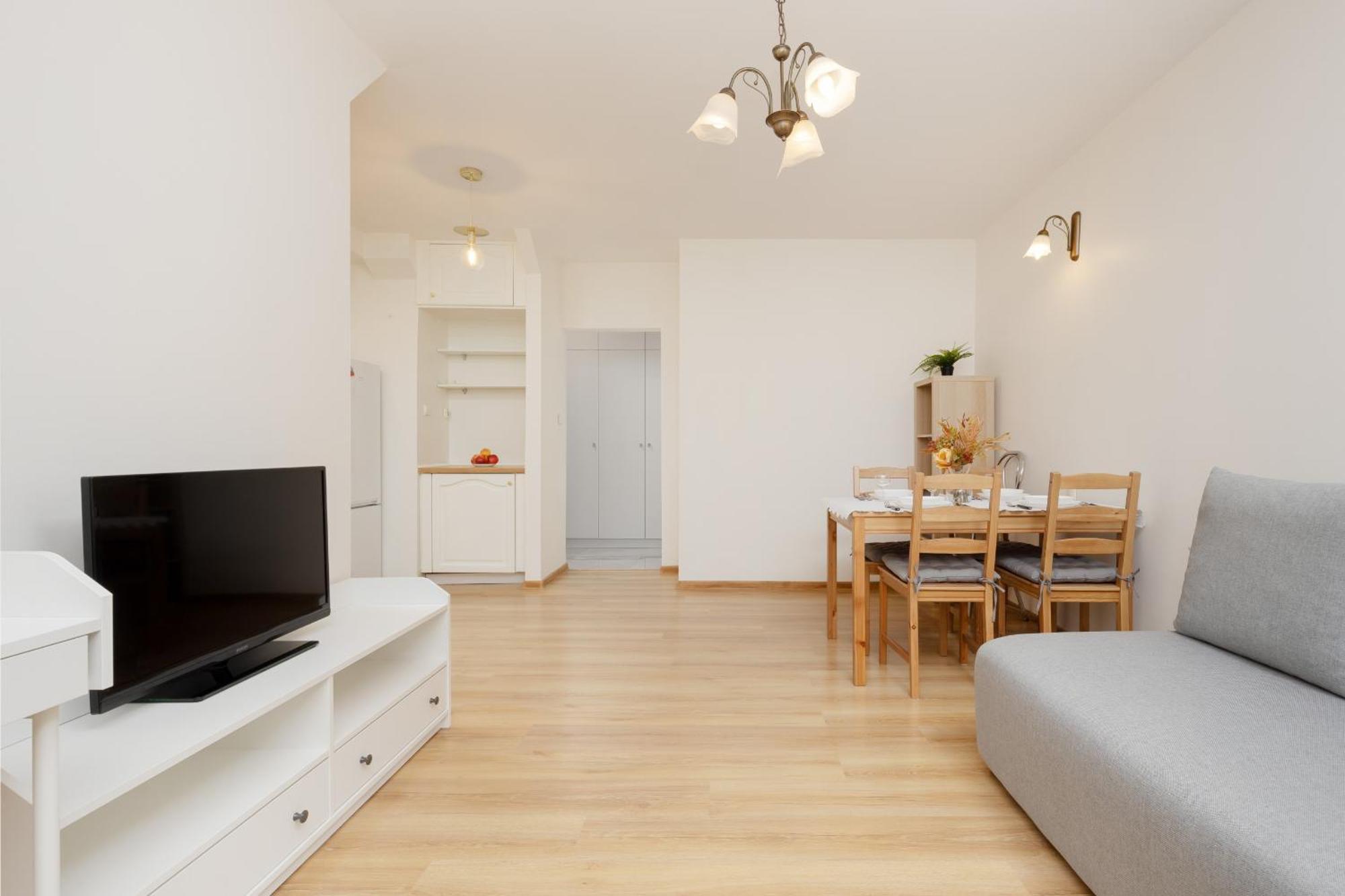 Apartament Fabryczna 14 M56 *